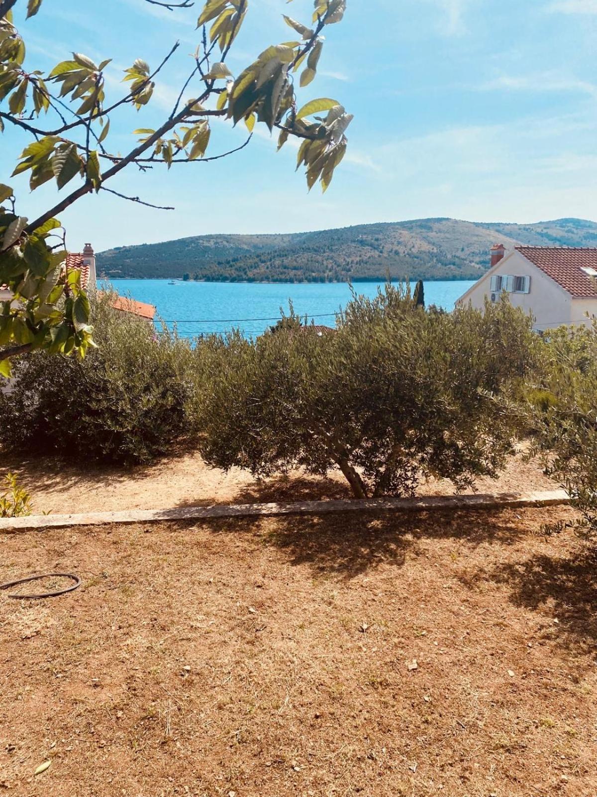 Apartamento House Agradable Seget Vranjica Exterior foto