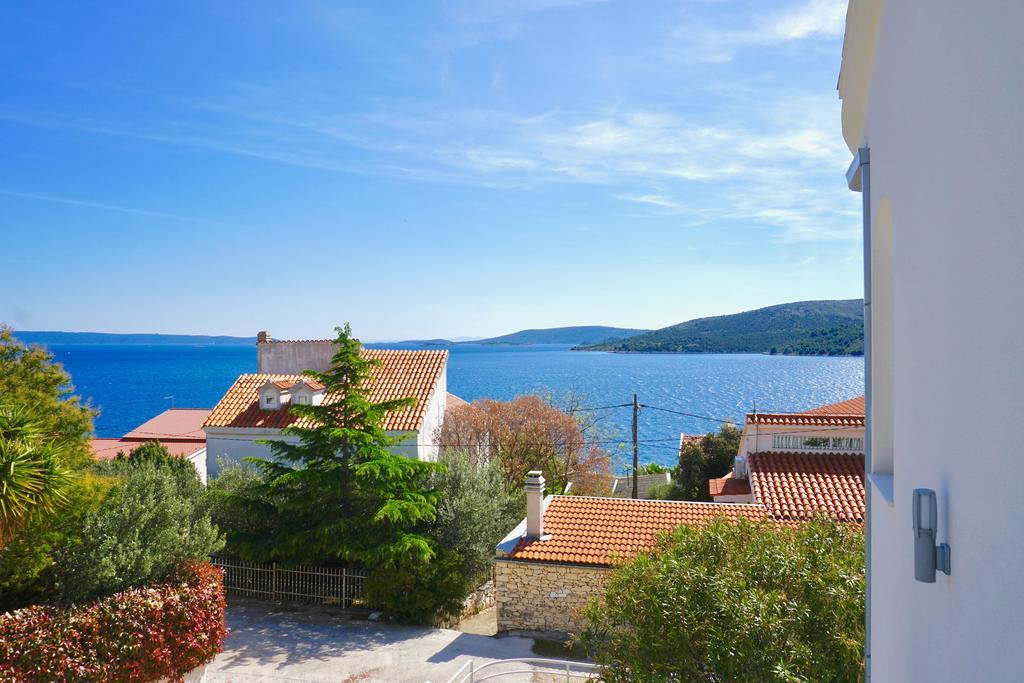 Apartamento House Agradable Seget Vranjica Exterior foto